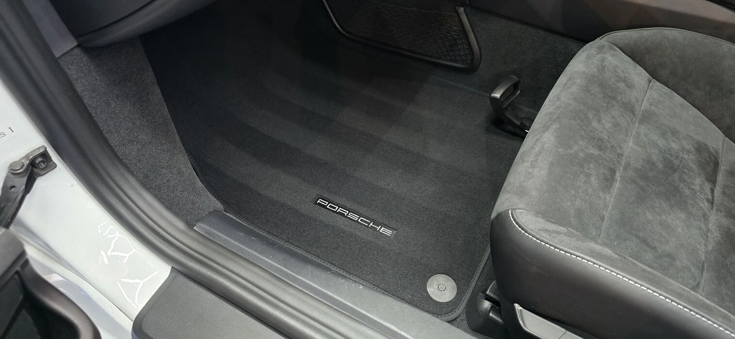 画像20921：PORSCHE 718 CAYMAN GT4 RS